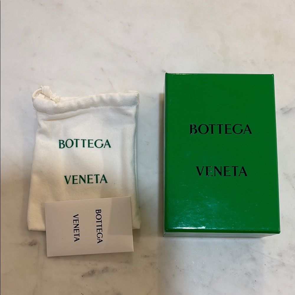 Bottega Veneta Green Box with Dust Bag